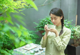 逗女生开心的笑话大全,精选逗女生开心的笑话集锦”