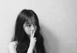 头像女霸气冷酷无情图片,头像女独特形象的潮流解析