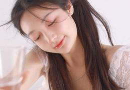 电脑背景图片美女,时尚与科技的完美融合